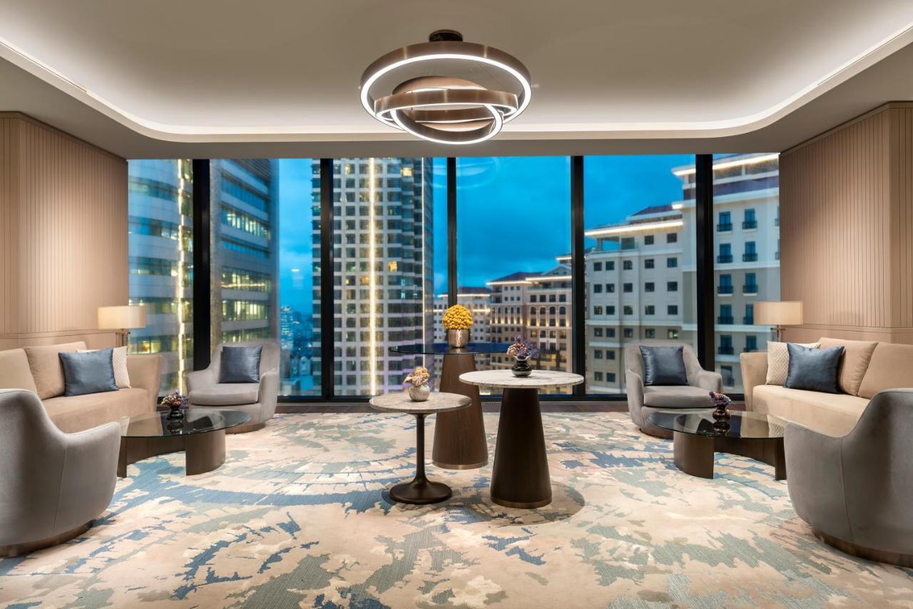 Address Istanbul Istambul Exterior foto The Club at The Landmark, Hong Kong